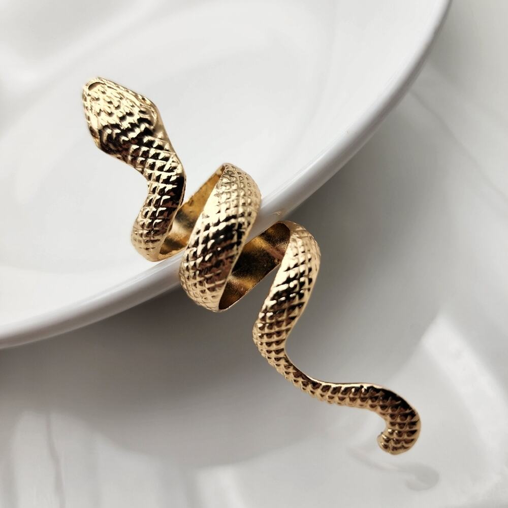 Gold Swirling Wrap Around Snake Ring - Picture 4 of 6